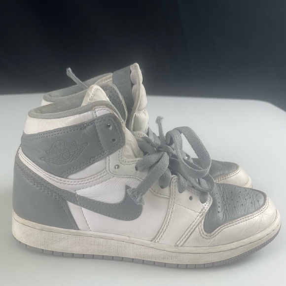 Jordan Other - Jordan 1 retro high og shoes